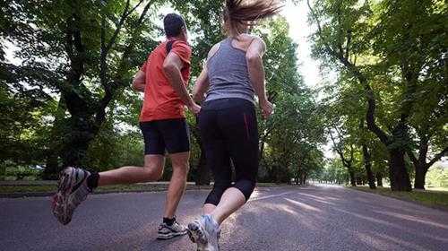 5公里跑步标准时间(跑步五千米多长时间)